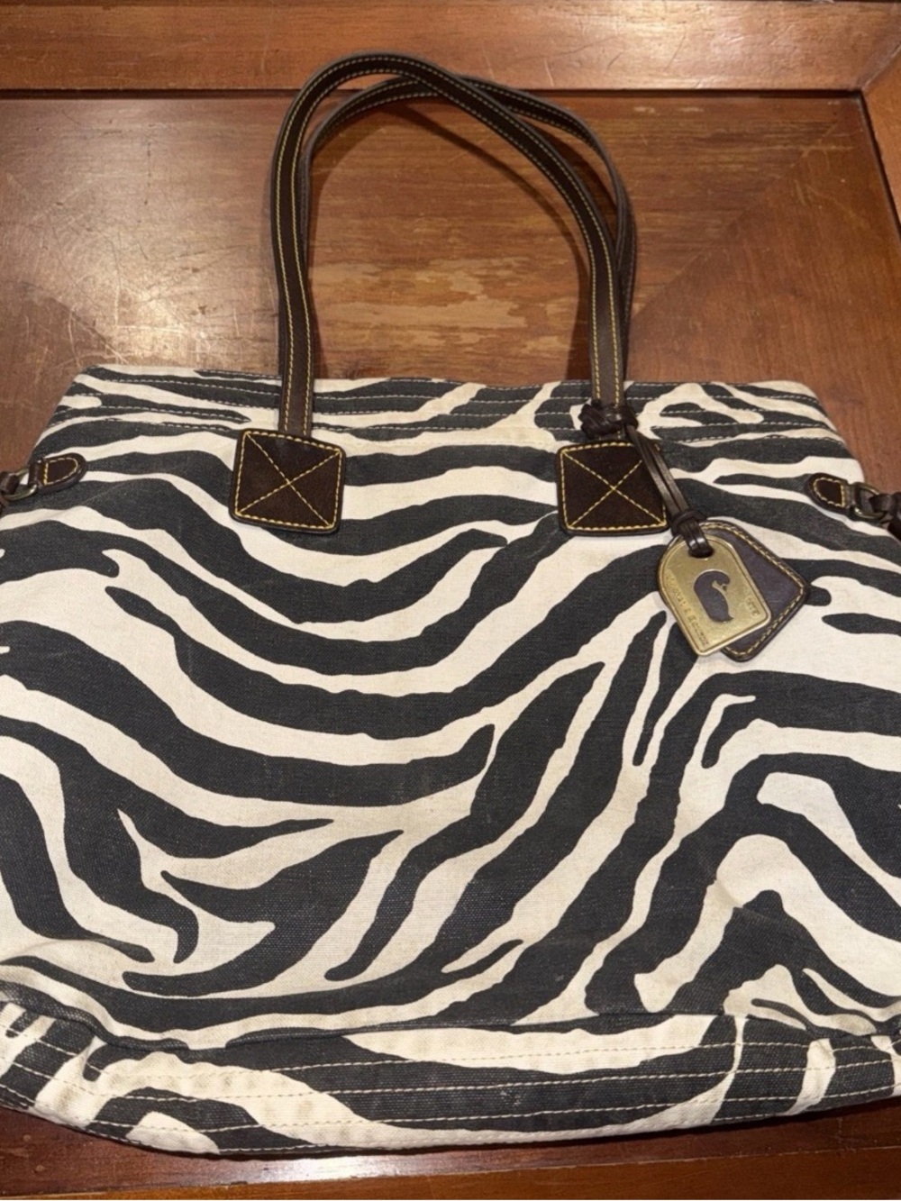 Vintage Dooney & Bourke Zebra Print Canvas Purse Tote W/Fob Pink Lining J0980967